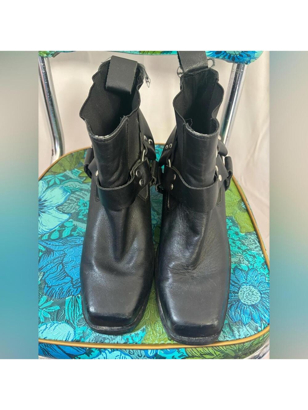 Black Leather Silver Studded Harness Ankle Booties Women’s Size 9.5 - Picture 5 of 12